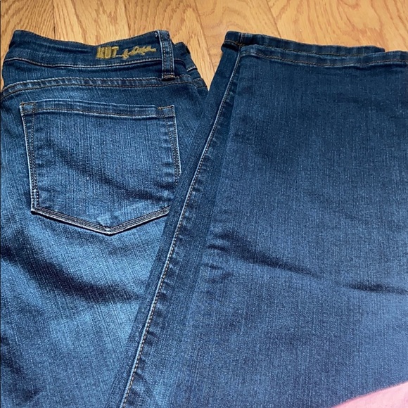 KUT from the Kloth Size 8 Jeans- Like New - Picture 6 of 6